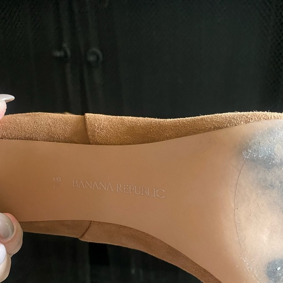 🤎🔥Banana Republic Brown Suede Booties 🤎🔥 - Picture 5 of 5